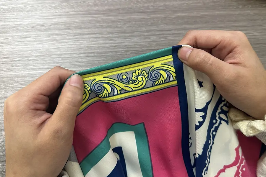 scarf manufacturer 15 hand hemming Scarf Manufacturer